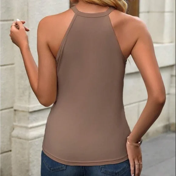 Wrap Front Sleeveless Top NEW 🏷️ - Picture 3 of 3